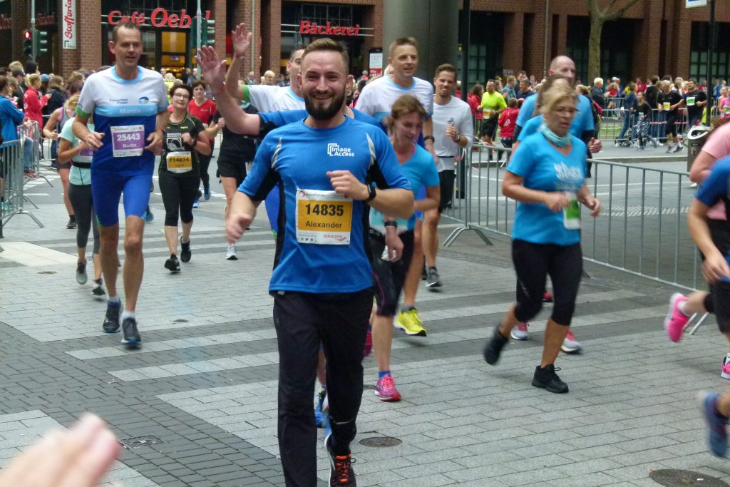 Image Access 团队征服科隆马拉松：挑战极限，再创佳绩