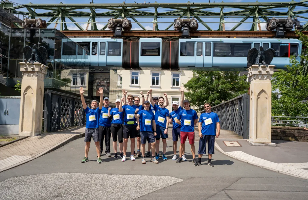 活力全开：Image Access 团队圆满完成 2024 年度 Wuppertal 悬浮列车路跑赛
