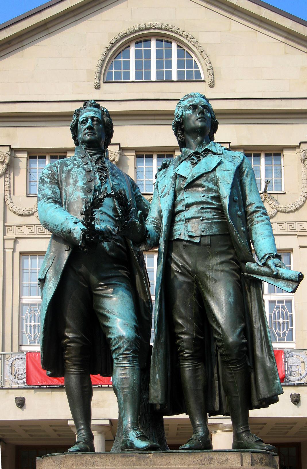 Goethe_Schiller_Weimar_c_Andreas Trepte_CC BY-SA 2.5