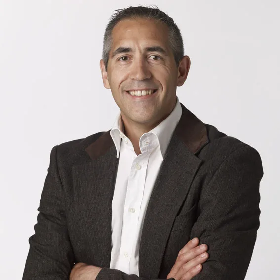 Image Access 宽幅面业务拓展经理 Antonio Madrid Image Access 宽幅面业务拓展经理 Antonio Madrid