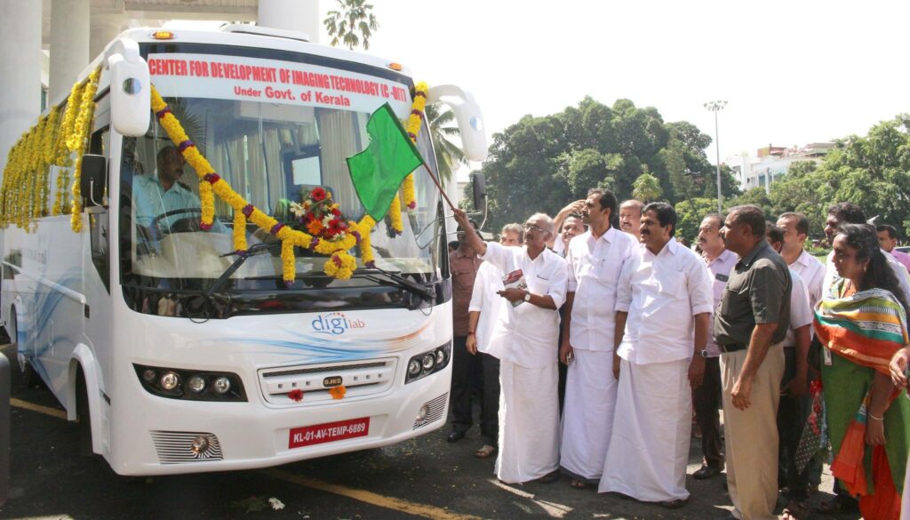印度移动数字化实验室如何利用Bookeye实现档案高效保存与管理