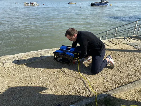 Orphie 团队进行水下实地测试