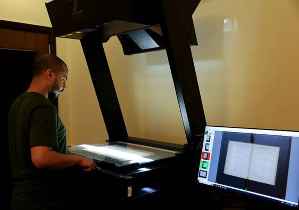 Zeutschel 书刊扫描仪在 AUC 的应用