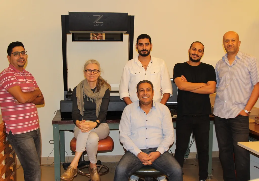 开罗美国大学数字化团队