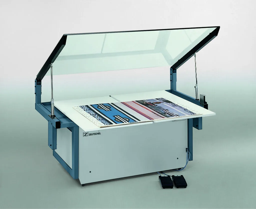 馆藏级数字化利器：Zeutschel OT 180 H A0 超大画幅电动书托深度评测